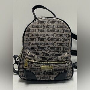 Juicy Couture Black and Cream Logo Bag DD10